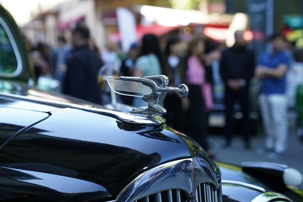 Quali sono le differenze tra i vari tipi di motori per i veicoli a combustione interna?